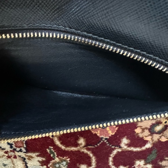 🍁SOLD🍁 Prada Saffiano Wallet - Picture 11 of 17